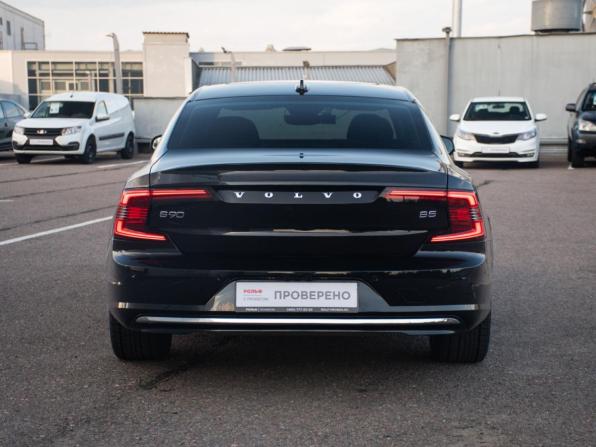 Volvo S90 II Рестайлинг с пробегом 2021 года, цена 4 089 000 рублей, 75000 км, седан, Автокод Объявления