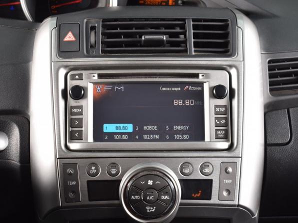 Toyota Verso I с пробегом 2012 года, цена 1 099 995 рублей, 262886 км, компактвэн, Автокод Объявления