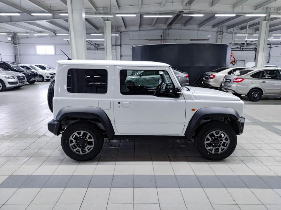 Suzuki Jimny IV Набережные Челны  - изображение 5
