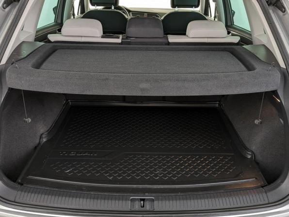 Volkswagen Tiguan II с пробегом 2019 года, цена 2 850 000 рублей, 100450 км, внедорожник, Автокод Объявления