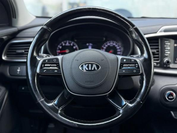 Kia Sorento III Prime Рестайлинг с пробегом 2019 года, цена 2 220 000 рублей, 136125 км, внедорожник, Автокод Объявления