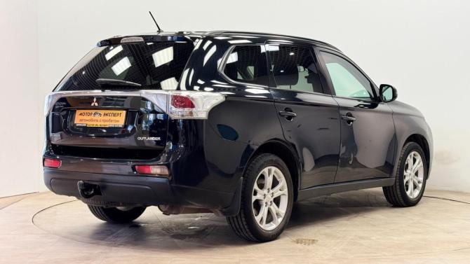 Mitsubishi Outlander III с пробегом 2013 года, цена 1 353 000 рублей, 141781 км, внедорожник, Автокод Объявления