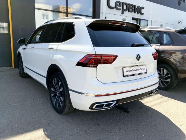 Volkswagen Tiguan II Рестайлинг (China Market) с пробегом 2023 года, цена 3 997 000 рублей, 82000 км, внедорожник, Автокод Объявления