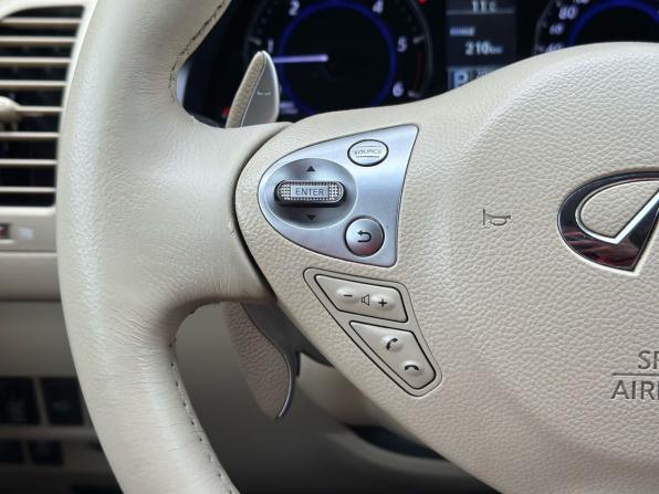 Infiniti FX II (S51) Рестайлинг с пробегом 2012 года, цена 1 799 000 рублей, 208678 км, внедорожник, Автокод Объявления