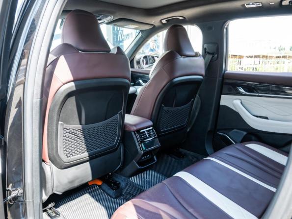 Geely Monjaro I с пробегом 2023 года, цена 3 166 800 рублей, 28558 км, внедорожник, Автокод Объявления