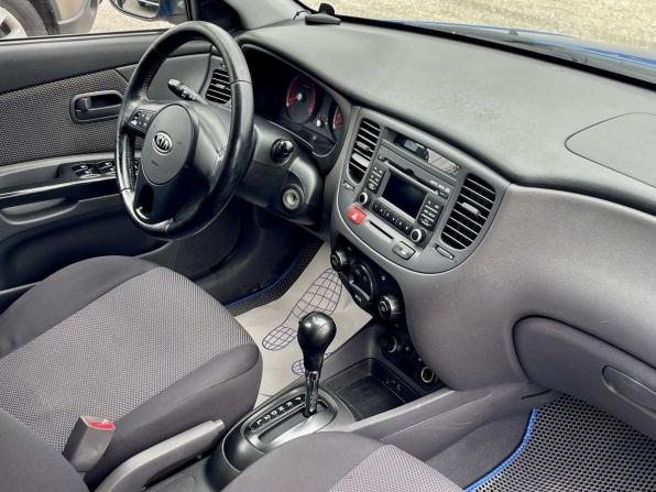 Kia Rio II Рестайлинг с пробегом 2011 года, цена 470 000 рублей, 228308 км, хэтчбек, Автокод Объявления