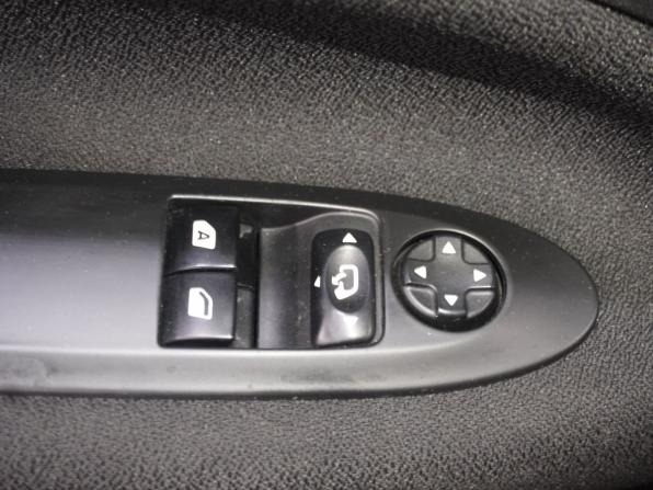Citroen DS3 I Рестайлинг с пробегом 2015 года, цена 1 033 000 рублей, 100996 км, хэтчбек, Автокод Объявления