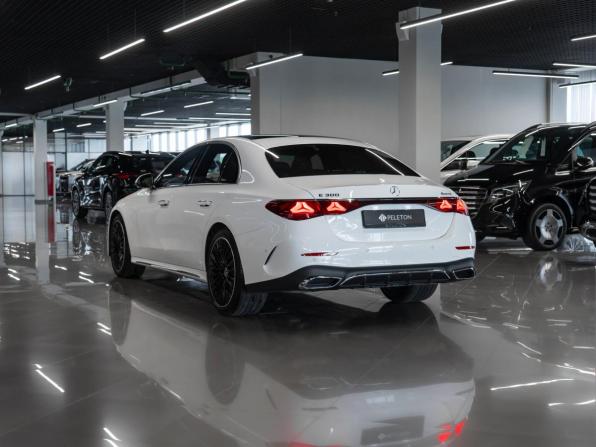 Mercedes-Benz E-Класс VI (W214 S214) с пробегом 2024 года, цена 8 300 000 рублей, 10068 км, седан, Автокод Объявления