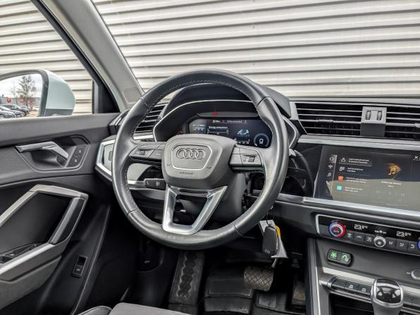 Audi Q3 II (F3) с пробегом 2023 года, цена 3 990 000 рублей, 41209 км, внедорожник, Автокод Объявления