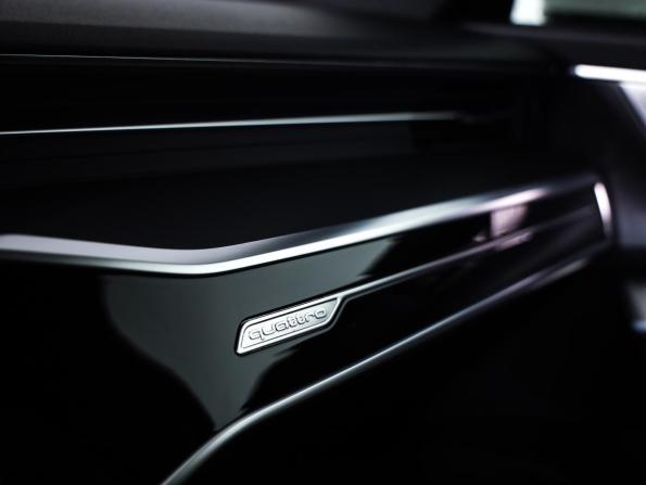 Audi A6 V (C8) с пробегом 2019 года, цена 3 799 000 рублей, 81744 км, седан, Автокод Объявления