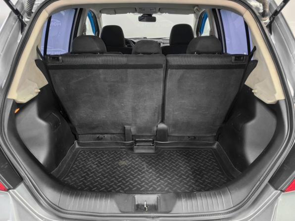 Nissan Tiida I Рестайлинг с пробегом 2010 года, цена 790 000 рублей, 276188 км, хэтчбек, Автокод Объявления