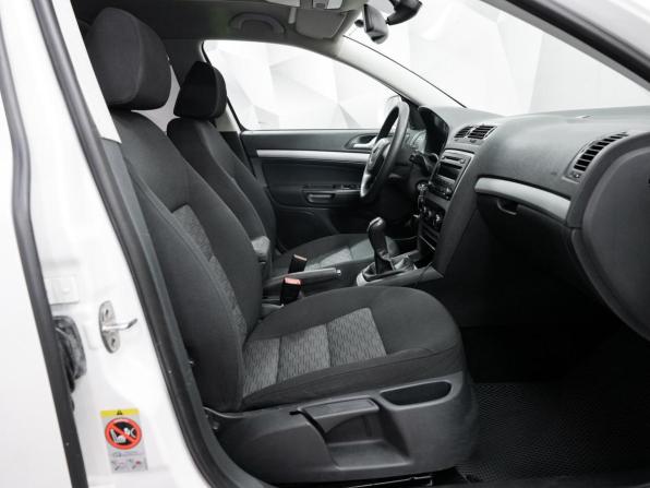 Skoda Octavia II (A5) Рестайлинг с пробегом 2012 года, цена 780 000 рублей, 161300 км, лифтбек, Автокод Объявления
