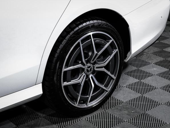 Mercedes-Benz E-Класс V (W213 S213 C238) Рестайлинг с пробегом 2021 года, цена 4 100 000 рублей, 180000 км, седан, Автокод Объявления