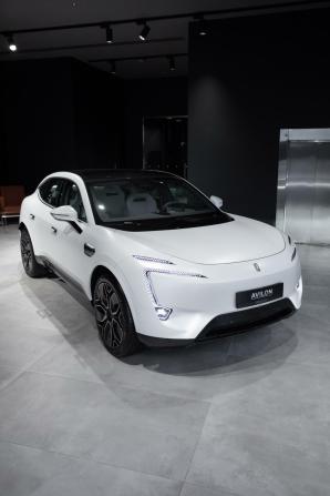 Новый Avatr 11 I 2025 года, цена 7 990 000 рублей, внедорожник, Автокод Объявления