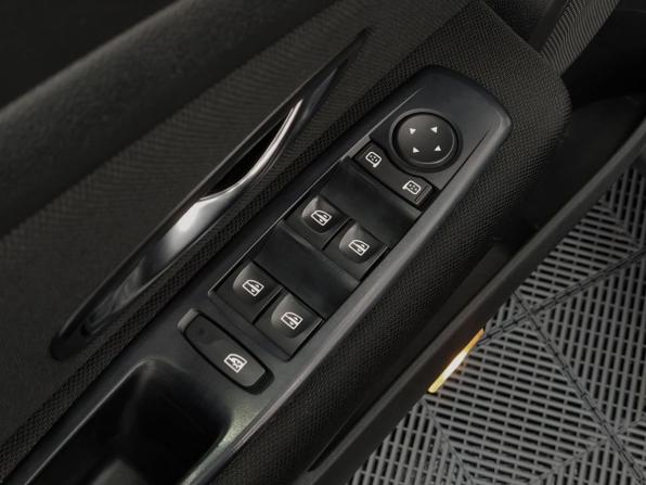 Renault Fluence I с пробегом 2011 года, цена 609 000 рублей, 155000 км, седан, Автокод Объявления