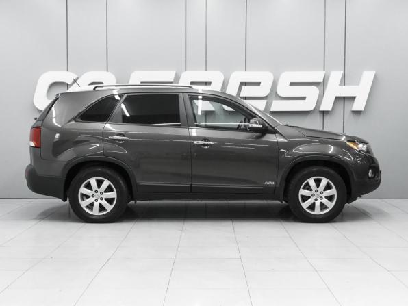 Kia Sorento II с пробегом 2010 года, цена 1 399 000 рублей, 179592 км, внедорожник, Автокод Объявления