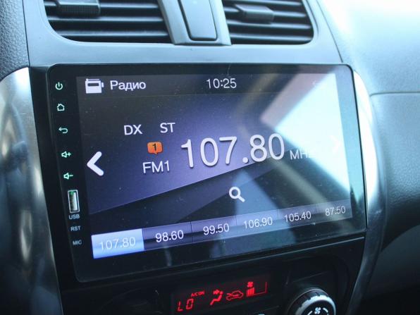 Suzuki SX4 I (Classic) Рестайлинг с пробегом 2011 года, цена 739 000 рублей, 211247 км, хэтчбек, Автокод Объявления