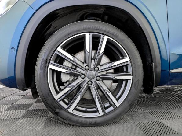 Geely Monjaro I с пробегом 2023 года, цена 3 250 000 рублей, 53308 км, внедорожник, Автокод Объявления