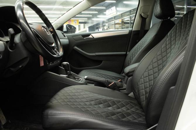 Volkswagen Jetta VI Рестайлинг с пробегом 2017 года, цена 1 639 000 рублей, 69159 км, седан, Автокод Объявления