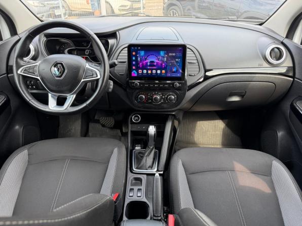 Renault Kaptur I Рестайлинг с пробегом 2021 года, цена 1 399 000 рублей, 56400 км, внедорожник, Автокод Объявления