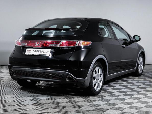 Honda Civic VIII с пробегом 2007 года, цена 990 000 рублей, 63580 км, хэтчбек, Автокод Объявления