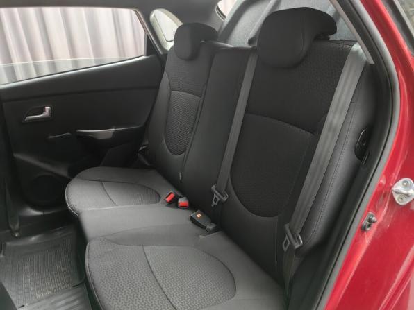 Kia Rio III Рестайлинг с пробегом 2016 года, цена 1 035 000 рублей, 98000 км, хэтчбек, Автокод Объявления