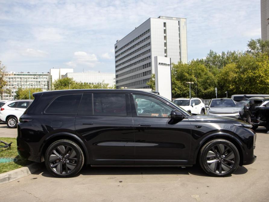 Li Auto (Lixiang) L9 I Москва  - изображение 3