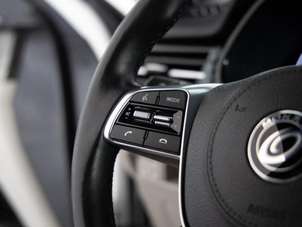 Kia Mohave I Рестайлинг 2 с пробегом 2019 года, цена 4 599 000 рублей, 65417 км, внедорожник, Автокод Объявления