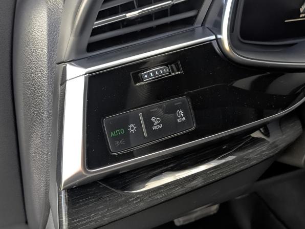 Audi SQ8 I (4M) Рестайлинг с пробегом 2024 года, цена 15 675 000 рублей, 16696 км, внедорожник, Автокод Объявления