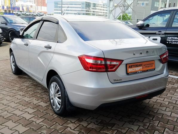 Lada (ВАЗ) Vesta I с пробегом 2021 года, цена 909 000 рублей, 117055 км, седан, Автокод Объявления