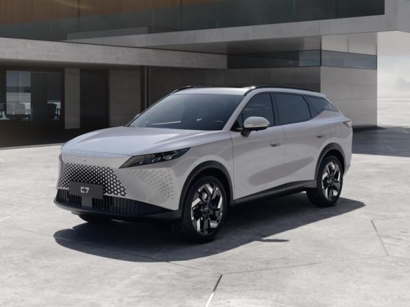 Новый Omoda C7 2026 года, цена 3 068 010 рублей, внедорожник, Автокод Объявления