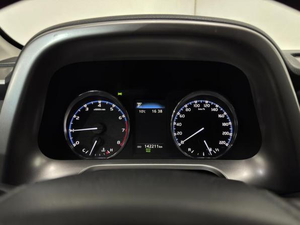 Toyota RAV4 IV (XA40) Рестайлинг с пробегом 2017 года, цена 2 699 000 рублей, 142211 км, внедорожник, Автокод Объявления