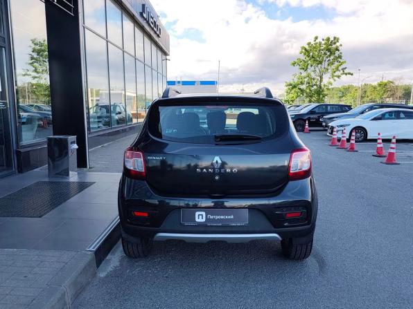Renault Sandero II с пробегом 2016 года, цена 655 000 рублей, 161230 км, хэтчбек, Автокод Объявления