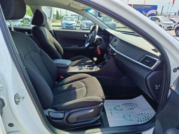 Kia Optima IV Рестайлинг с пробегом 2018 года, цена 1 839 995 рублей, 163401 км, седан, Автокод Объявления
