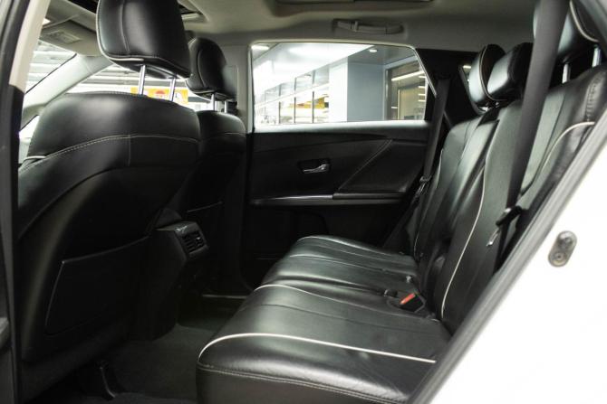 Toyota Venza I Рестайлинг с пробегом 2013 года, цена 2 099 000 рублей, 190874 км, внедорожник, Автокод Объявления