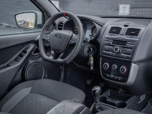 Lada (ВАЗ) Granta I Рестайлинг с пробегом 2022 года, цена 655 000 рублей, 107000 км, лифтбек, Автокод Объявления