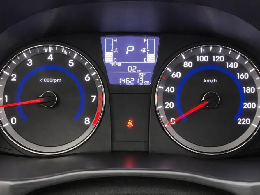 Hyundai Solaris I Рестайлинг Пермь  - изображение 4