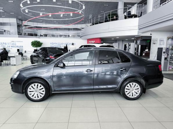 Volkswagen Jetta V с пробегом 2009 года, цена 405 000 рублей, 281000 км, седан, Автокод Объявления