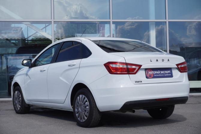 Lada (ВАЗ) Vesta I с пробегом 2019 года, цена 860 000 рублей, 134391 км, седан, Автокод Объявления