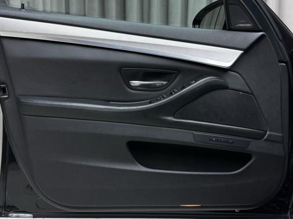 BMW M5 V (F10) с пробегом 2013 года, цена 3 099 000 рублей, 156000 км, седан, Автокод Объявления