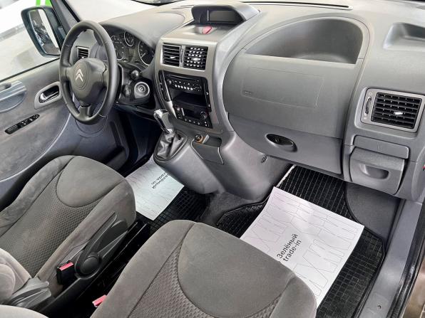Citroen Jumpy II Рестайлинг с пробегом 2014 года, цена 1 990 000 рублей, 213746 км, минивэн, Автокод Объявления