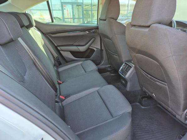 Skoda Octavia IV (A8) с пробегом 2021 года, цена 2 480 000 рублей, 69967 км, лифтбек, Автокод Объявления