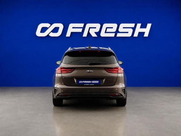 Kia Ceed III с пробегом 2019 года, цена 1 624 031 рубль, 124007 км, универсал, Автокод Объявления