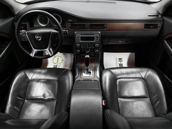 Volvo XC70 II с пробегом 2011 года, цена 1 345 000 рублей, 240463 км, универсал, Автокод Объявления