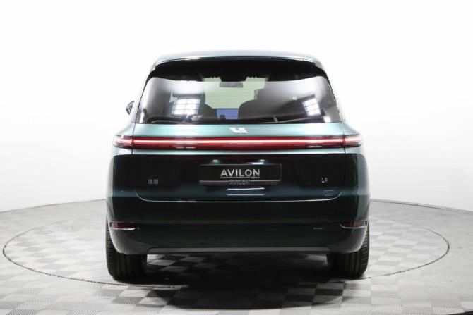 Новый Li Auto (Lixiang) L9 I Рестайлинг 2026 года, цена 12 139 000 рублей, внедорожник, Автокод Объявления