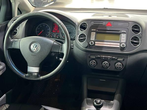 Volkswagen Golf Plus I с пробегом 2007 года, цена 670 000 рублей, 241000 км, хэтчбек, Автокод Объявления