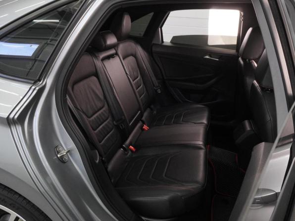 Volkswagen Jetta VII с пробегом 2019 года, цена 1 800 000 рублей, 180149 км, седан, Автокод Объявления