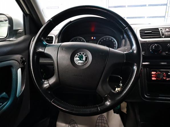 Skoda Fabia II с пробегом 2008 года, цена 415 000 рублей, 117830 км, универсал, Автокод Объявления