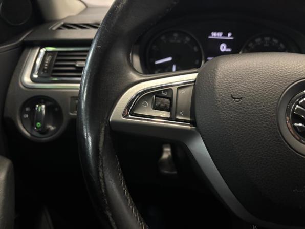 Skoda Rapid I с пробегом 2014 года, цена 799 000 рублей, 170000 км, лифтбек, Автокод Объявления
