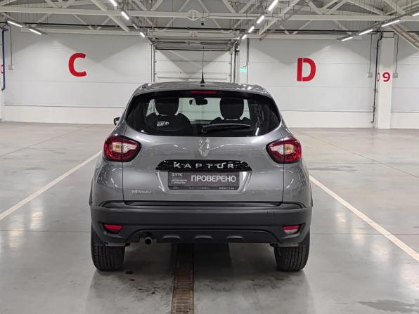 Renault Kaptur I с пробегом 2016 года, цена 1 350 000 рублей, 109000 км, внедорожник, Автокод Объявления